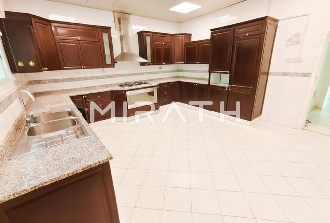 73850060 - Property Image 3