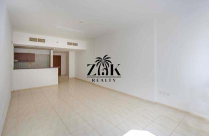 Apartment - 1 - 1 for sale in Skycourts Tower A - Skycourts Towers - Dubai Land Residence Complex - Dubai Apartment - 1 - 1 for sale in Skycourts Tower A - Skycourts Towers - Dubai Land Residence Complex - Dubai