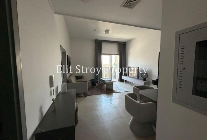 100424911 - Property Image 2