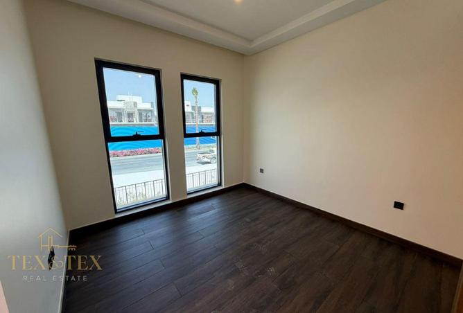 71917007 - صورة العقار 3