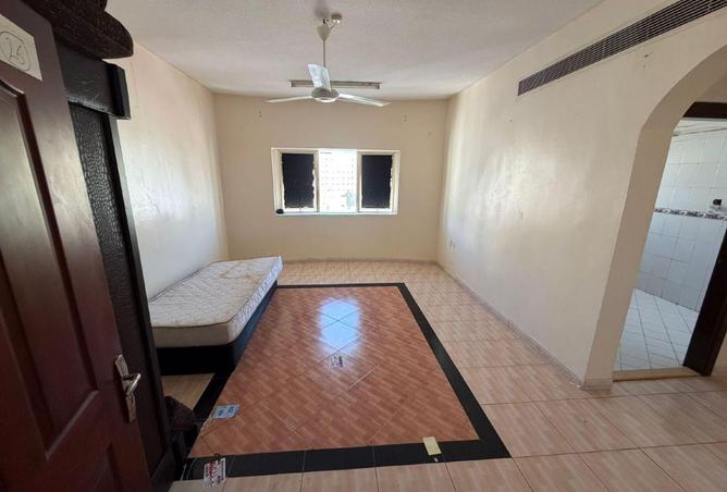 56561380 - Property Main Image