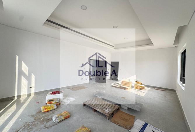 81126519 - Property Image 2