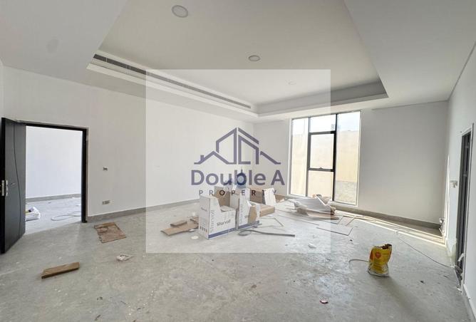 81126519 - Property Image 3