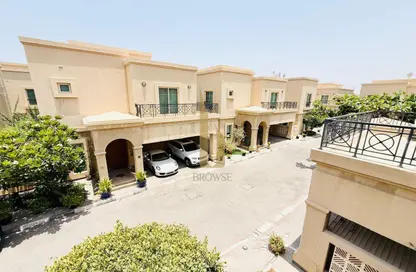Villa - 4 Bedrooms - 4 Bathrooms for rent in Jumeirah 2 Villas - Jumeirah 2 - Jumeirah - Dubai
