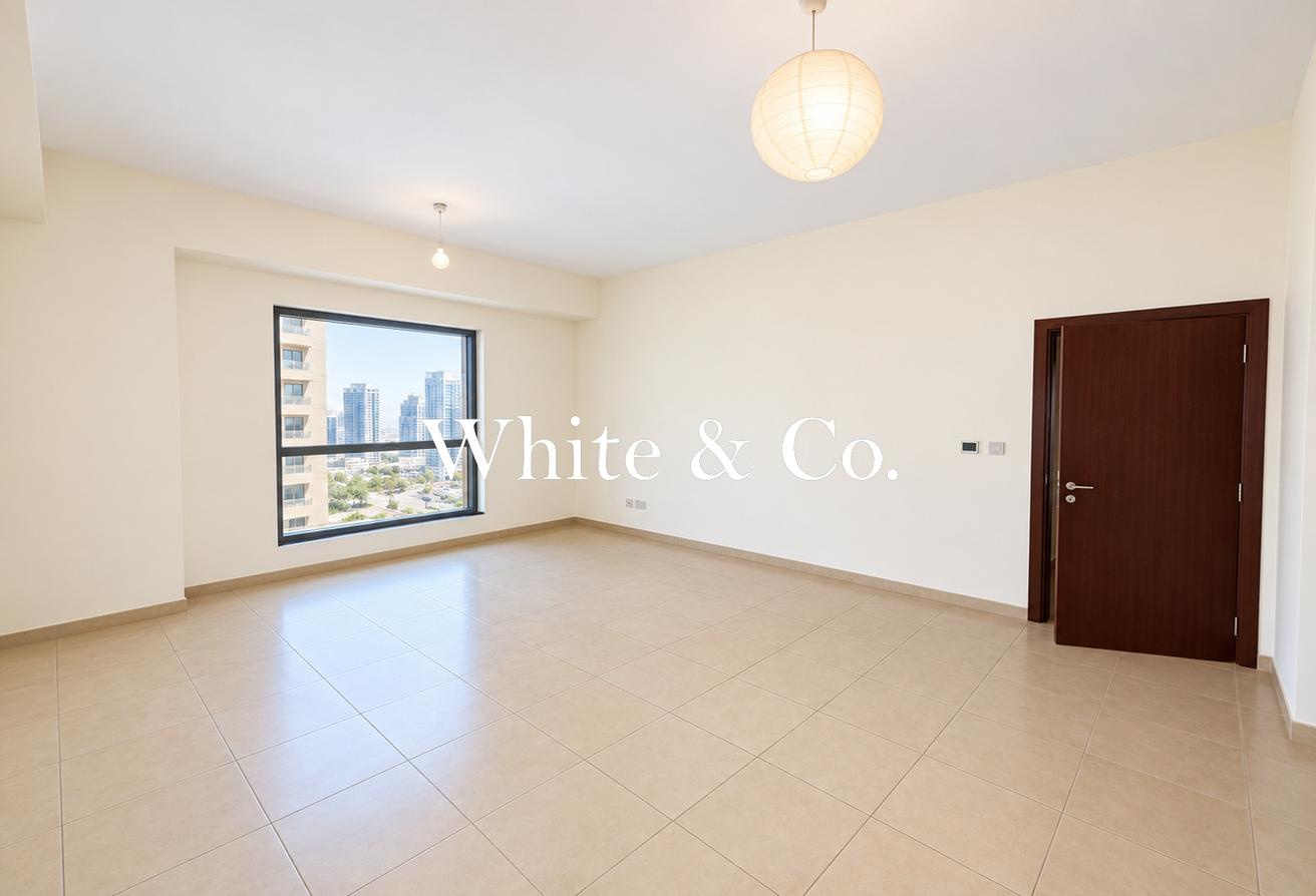Sea View | Large Layout | Ready to Move photo 5