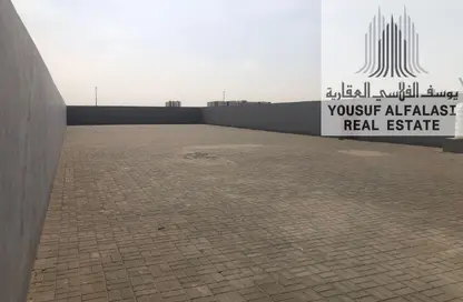 مستودع - استوديو - 2 حمامات للايجار في السجع إس - الصجعة - الشارقة