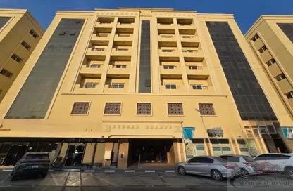 طابق كامل - 3 غرف نوم - 3 حمامات للايجار في بناية مويليح 29 - مويلح - الشارقة