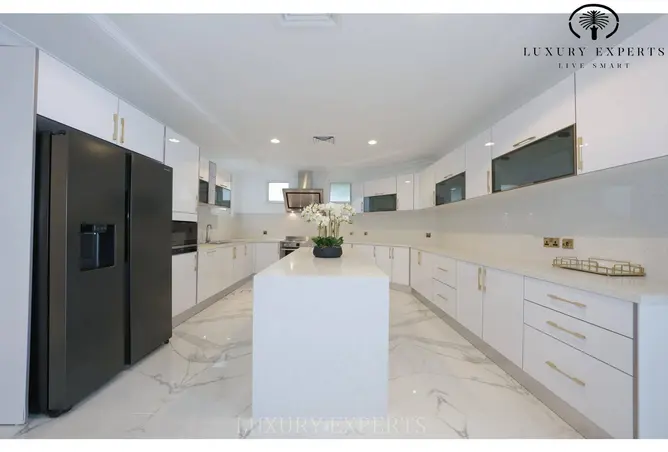 155071611 - Property Image 2