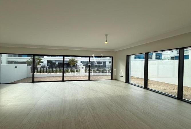 63656702 - Property Main Image