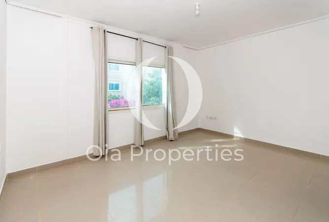 141441149 - Property Image 2