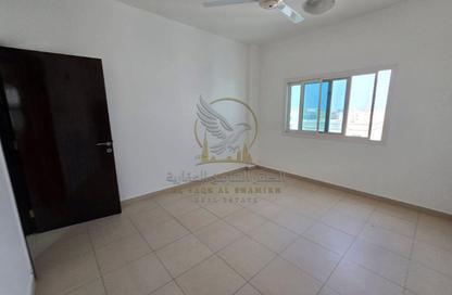 Apartment - 1 - 2 for rent in Al Qulaya'ah - Al Sharq - Sharjah