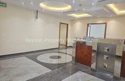 Office Space - Studio - 1 Bathroom for rent in Al Rigga Building - Al Muraqqabat - Deira - Dubai