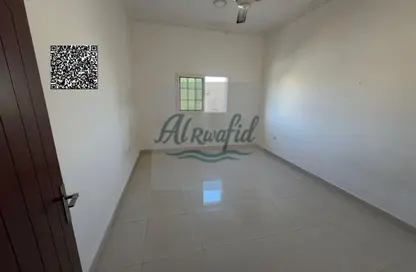 شقة - غرفة نوم - 2 حمامات للايجار في بناية النافورة 1 - 2  الروضة - الروضة - عجمان