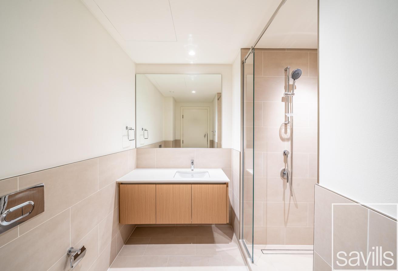 Elegant Layout | Pool & Beach View | Vacant photo 13