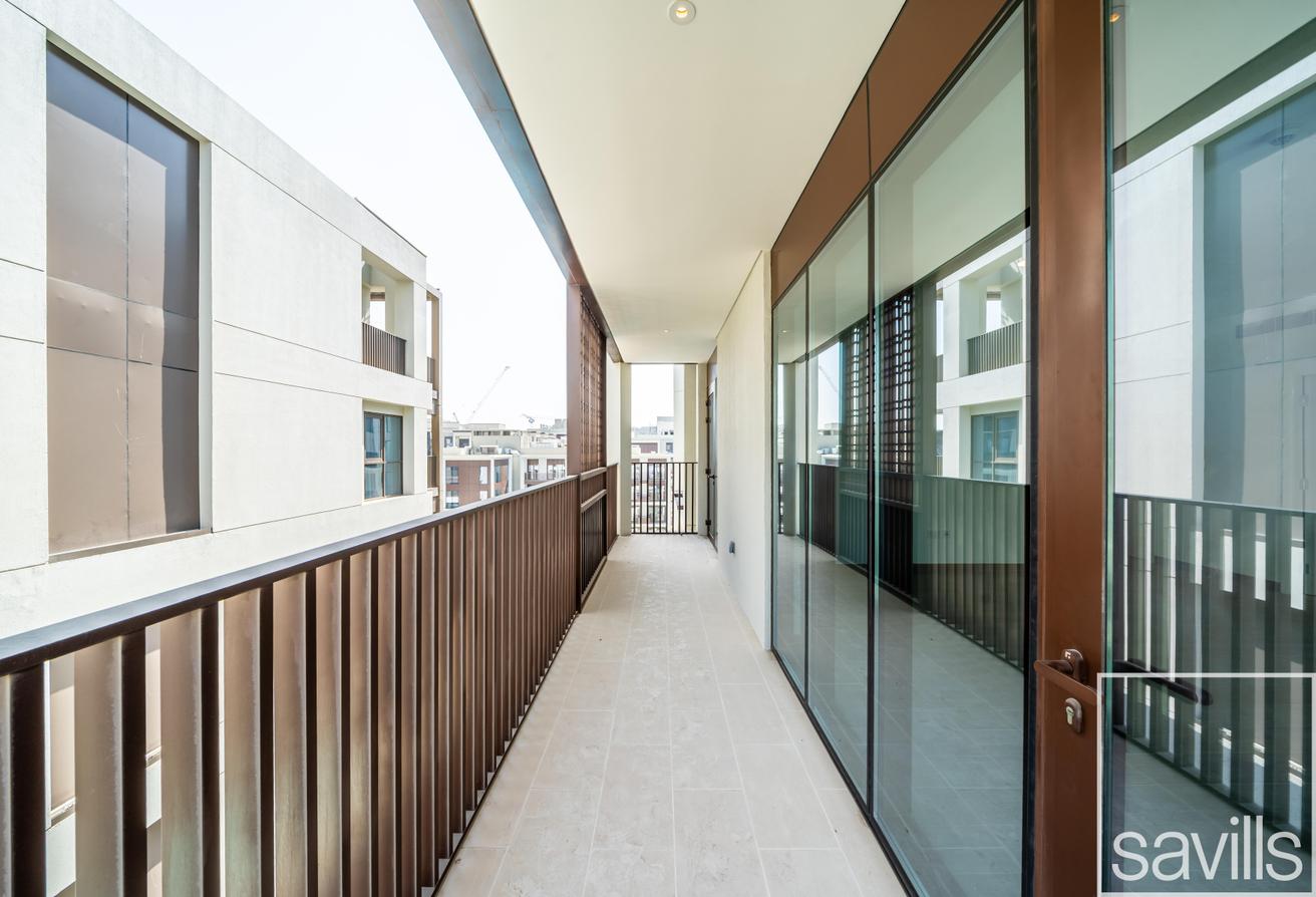 Elegant Layout | Pool & Beach View | Vacant photo 14