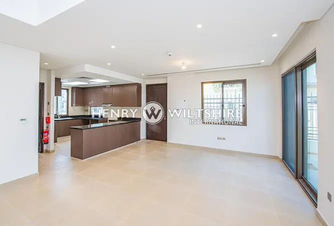 156005879 - Property Image 3