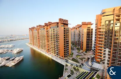 Apartment - 2 Bedrooms - 3 Bathrooms for sale in Marina Residences 6 - Marina Residences - Palm Jumeirah - Dubai