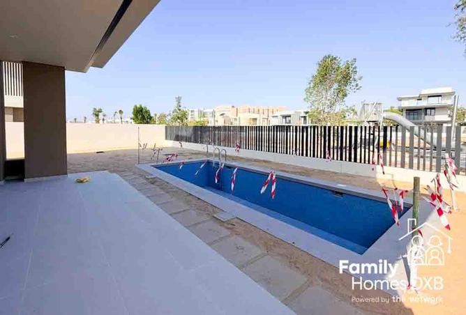 82790207 - Property Image 2