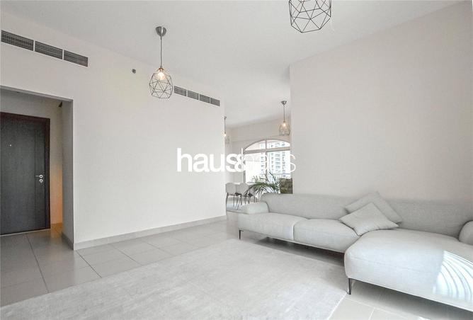 85302421 - Property Image 2