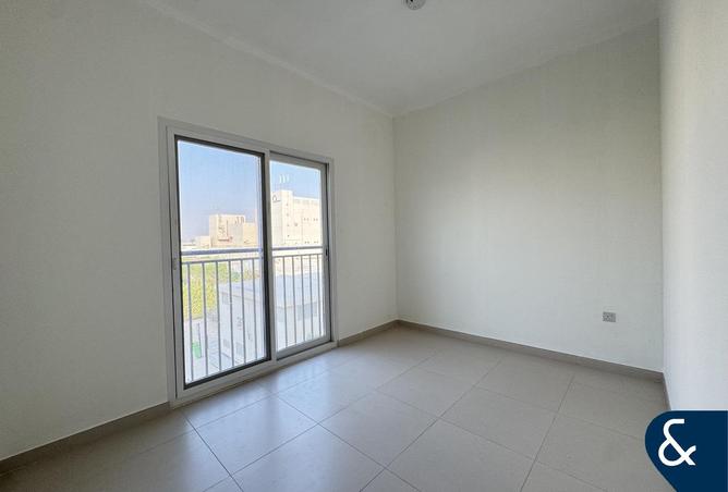 76403292 - Property Image 3