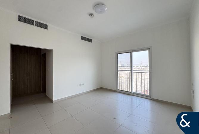 76403292 - Property Main Image