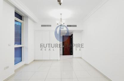 Apartment - 2 - 3 for rent in Majestic Tower - Al Abraj street - Business Bay - Dubai