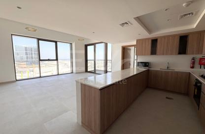 Apartment - 1 - 2 for rent in Riva Residence - Maritime City - Dubai