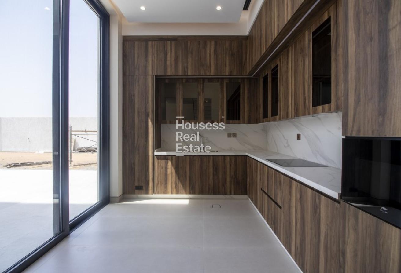 Private Garden | Brand New | Modern Finishes photo 6