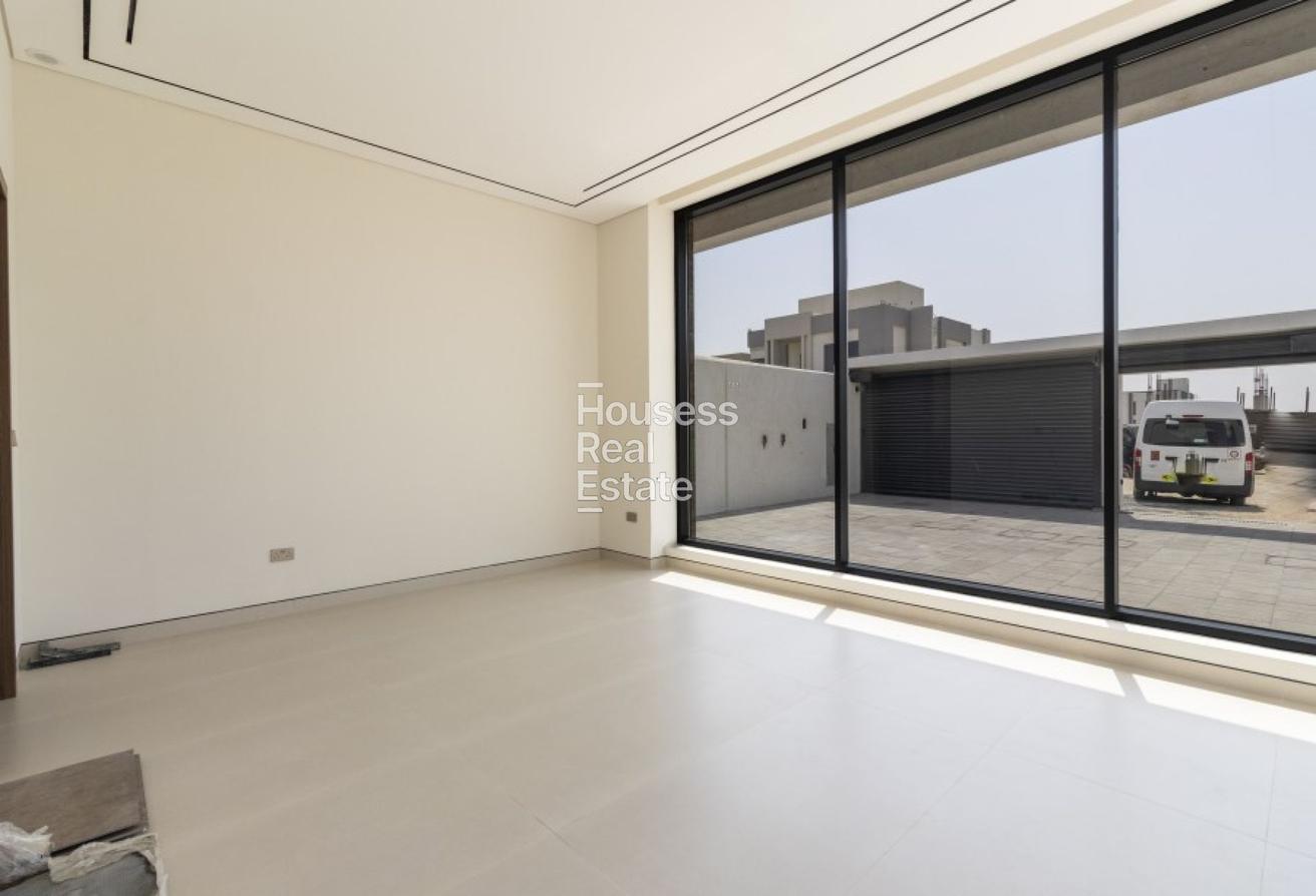 Private Garden | Brand New | Modern Finishes photo 12