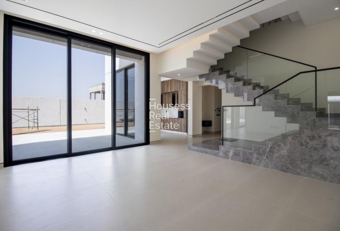 Private Garden | Brand New | Modern Finishes photo 3