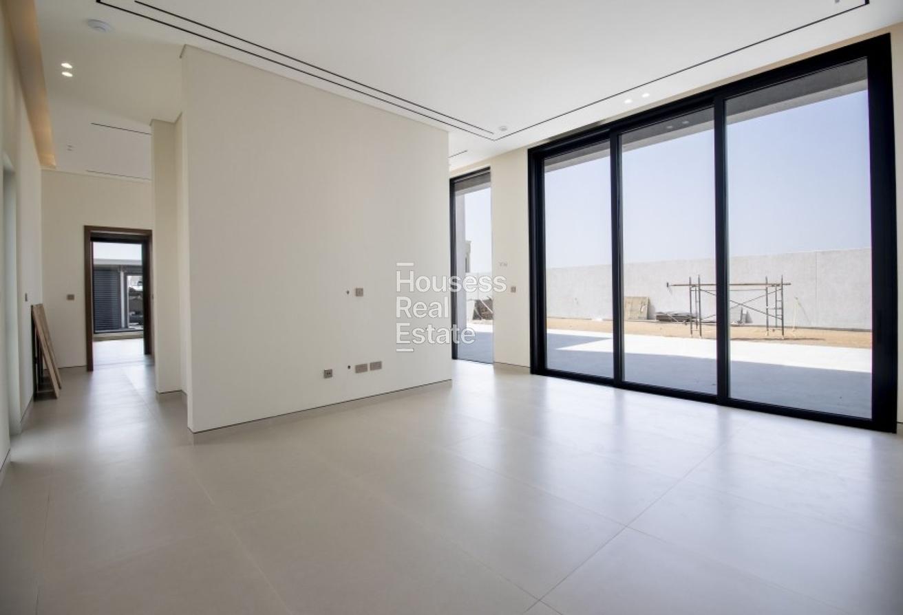Private Garden | Brand New | Modern Finishes photo 11