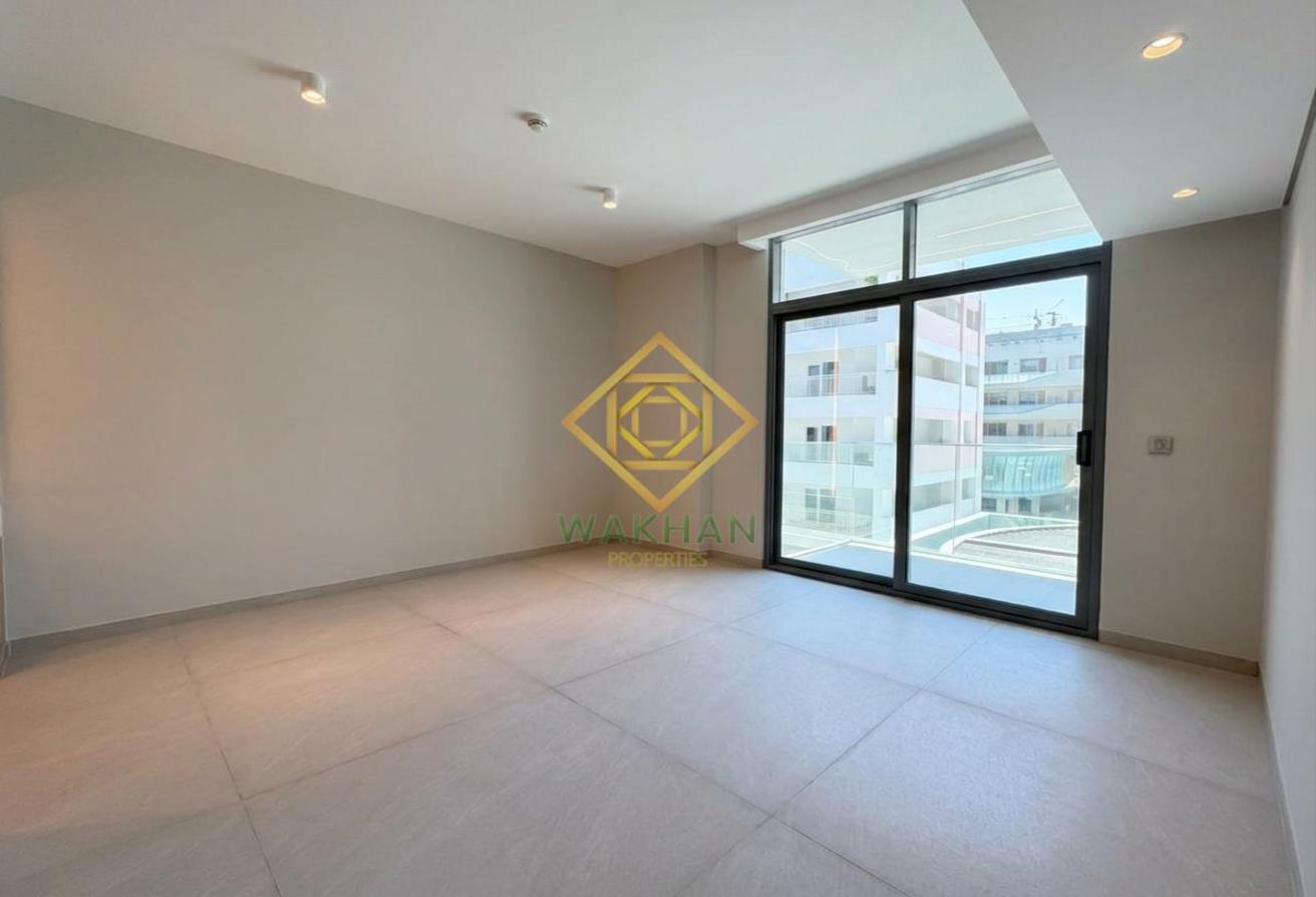 Community View | Brand New | Vacant | First Tenant photo 4