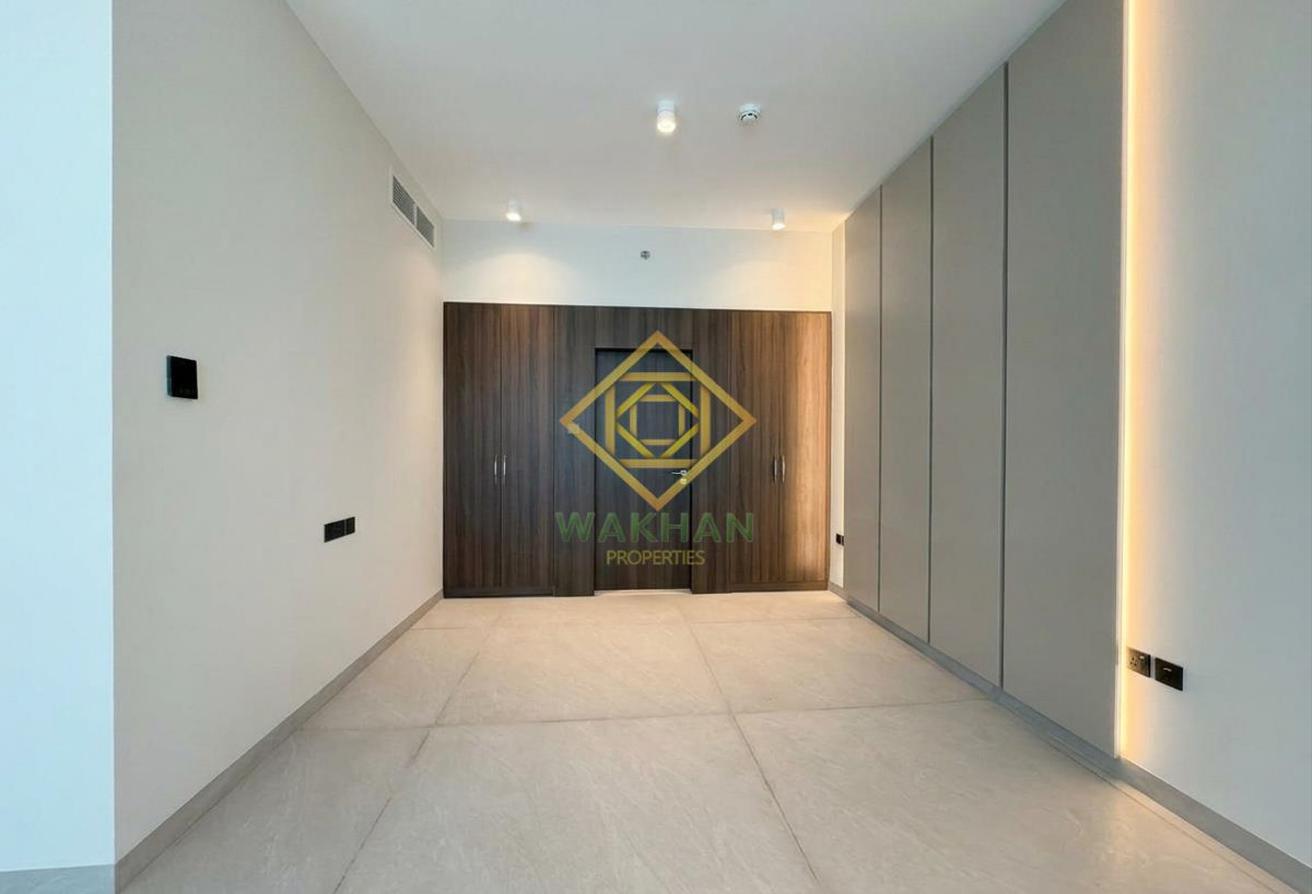 Community View | Brand New | Vacant | First Tenant photo 9