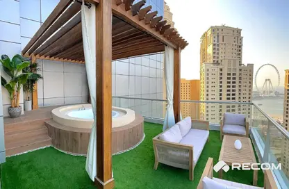 Apartment - 2 Bedrooms - 3 Bathrooms for sale in The Point - Dubai Marina - Dubai