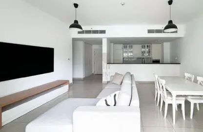 شقة - 2 غرف نوم - 3 حمامات للايجار في مُلْبِري 2 في مبنى بارك هايتس A2 - مالبيري 2 في بارك هايتس بلوك أ - ملبيري 2 - بارك هايتس - دبي هيلز استيت - دبي