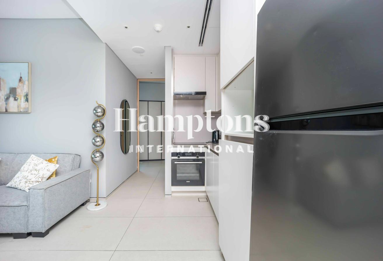 Best Price | Large Layout | Resort Living | Vacant photo 7