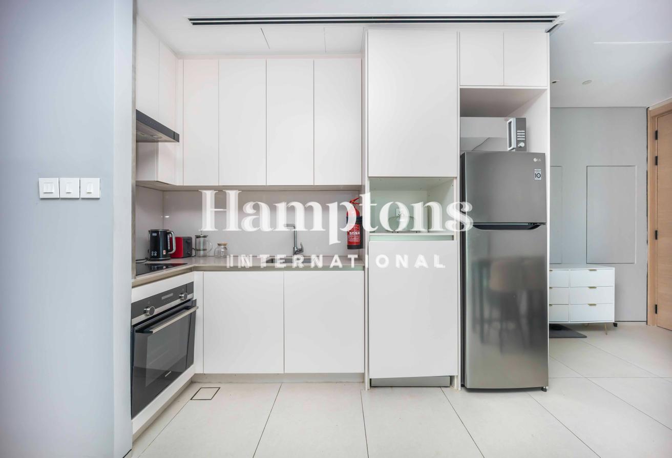 Best Price | Large Layout | Resort Living | Vacant photo 8