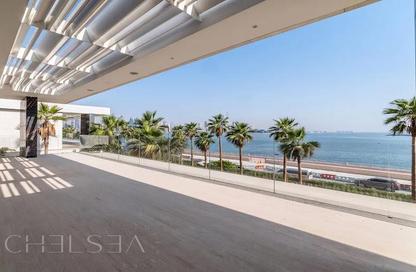 Villa - 5 - 6 for sale in Eome Residences - The Crescent - Palm Jumeirah - Dubai Villa - 5 - 6 for sale in Eome Residences - The Crescent - Palm Jumeirah - Dubai