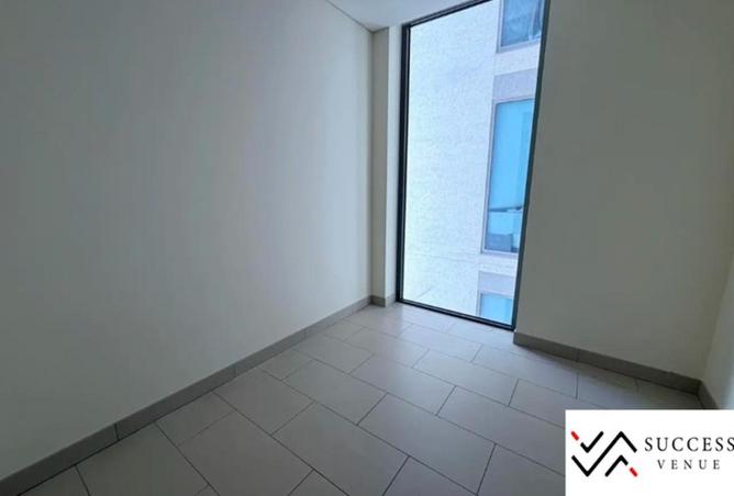 94008048 - Property Image 2