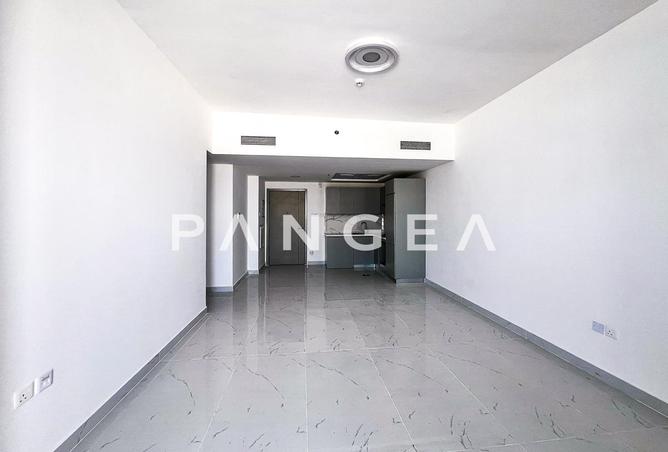 127009005 - Property Image 3