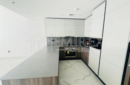 Apartment - 1 Bedroom - 2 Bathrooms for rent in Royal Regency - Business Bay - Dubai