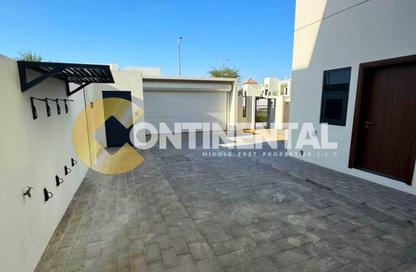 Villa - 4 Bedrooms - 6 Bathrooms for rent in Fay Alreeman - Al Shamkha - Abu Dhabi