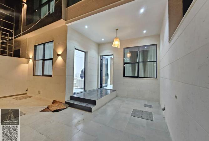 56540171 - Property Image 2