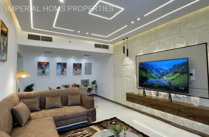 شقة - 2 غرف نوم - 3 حمامات للايجار في ليوارا 1 - عجمان