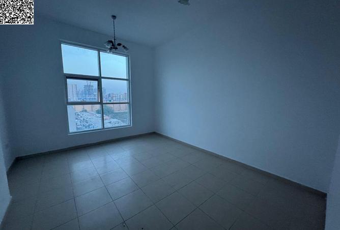 76182110 - Property Image 3