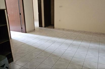 Apartment - 1 - 2 for rent in Abu shagara - Sharjah Apartment - 1 - 2 for rent in Abu shagara - Sharjah