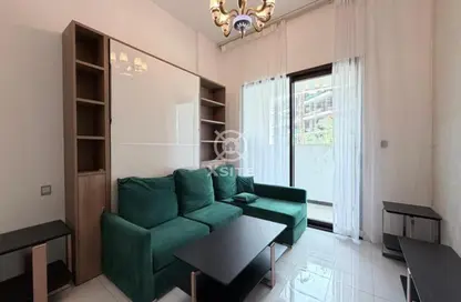 شقة - غرفة نوم - 2 حمامات للايجار في ريزورتز بلوك 3 - ريسورتز بي دانوب - ارجان - دبي