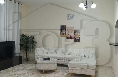 Apartment - Studio - 1 Bathroom for rent in University View - Dubai Silicon Oasis - Dubai
