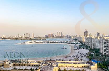 Apartment - 2 - 4 for rent in Amber - Tiara Residences - Palm Jumeirah - Dubai