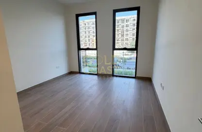 Apartment - 2 Bedrooms - 3 Bathrooms for rent in Holland Gardens - Town Square - Dubai